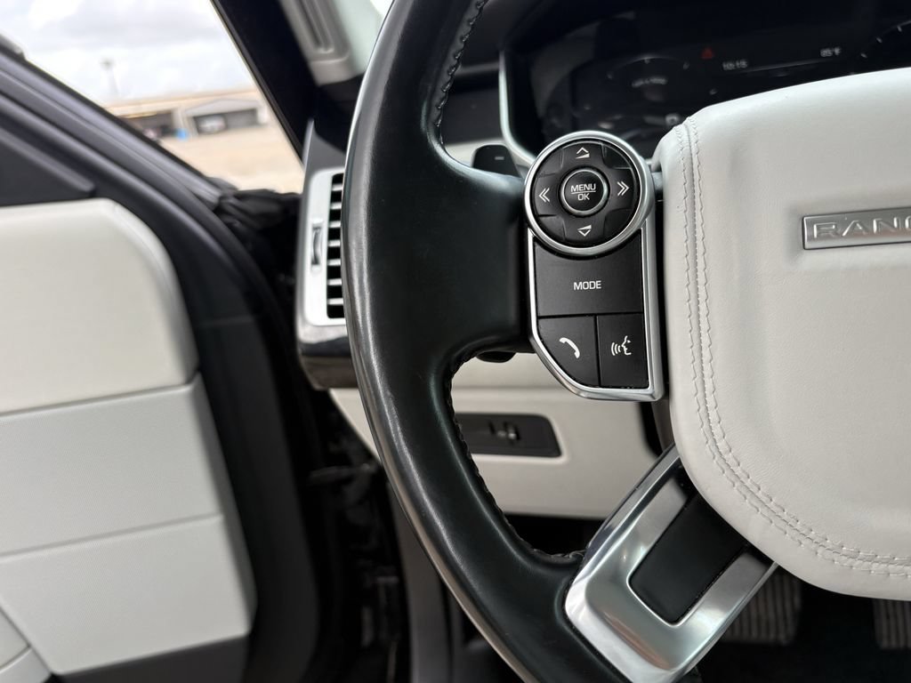Used 2015 Land Rover Range Rover HSE AWD/4WD image 16
