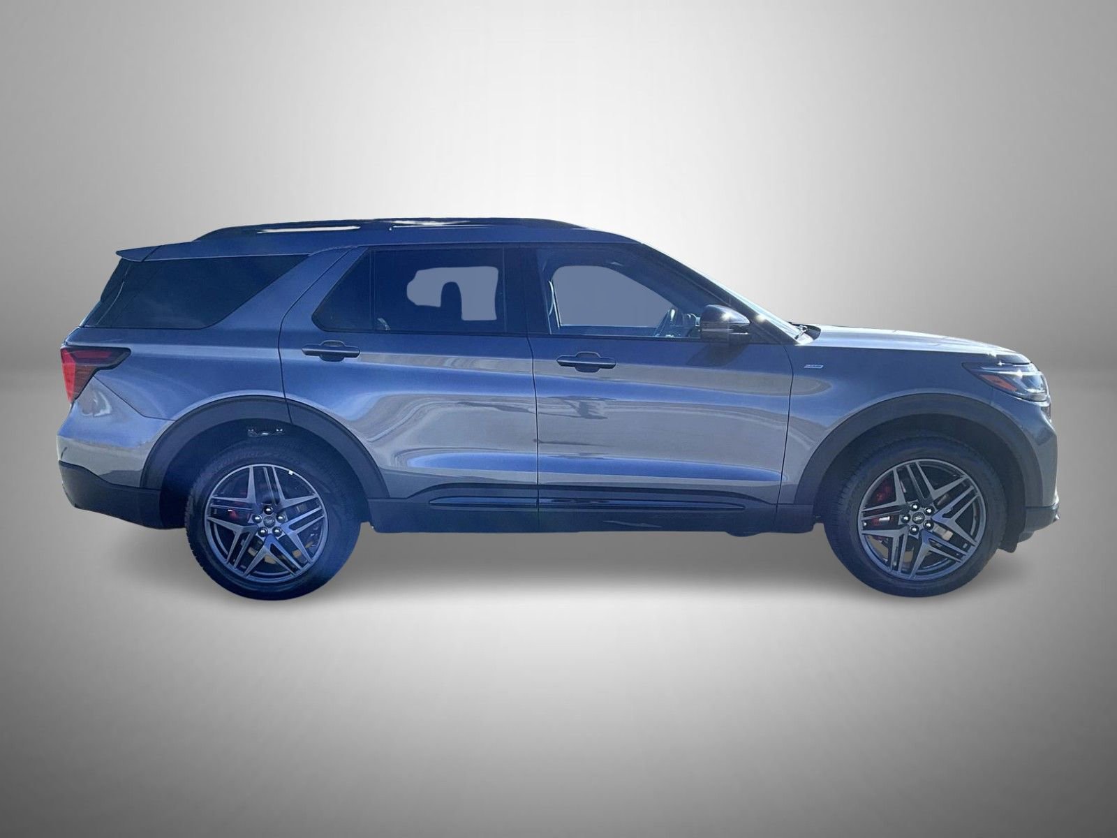 Used 2025 Ford Explorer ST-Line w/ ST-Line Street Pack image 4