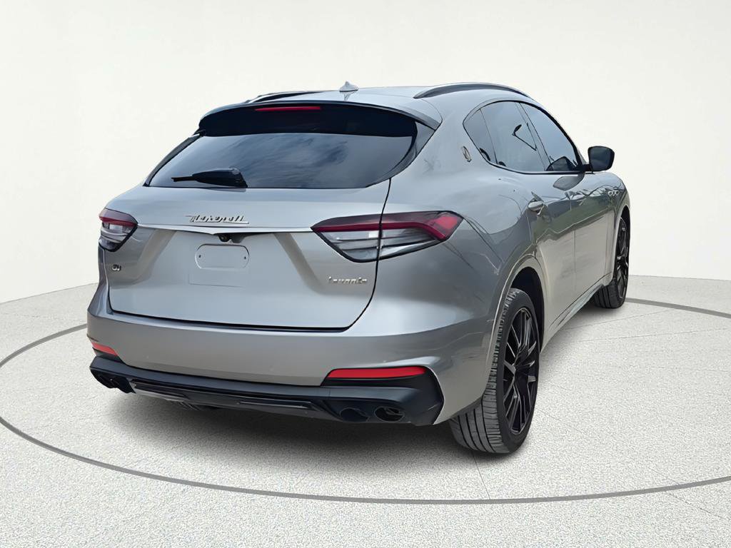 Used 2021 Maserati Levante AWD/4WD image 6