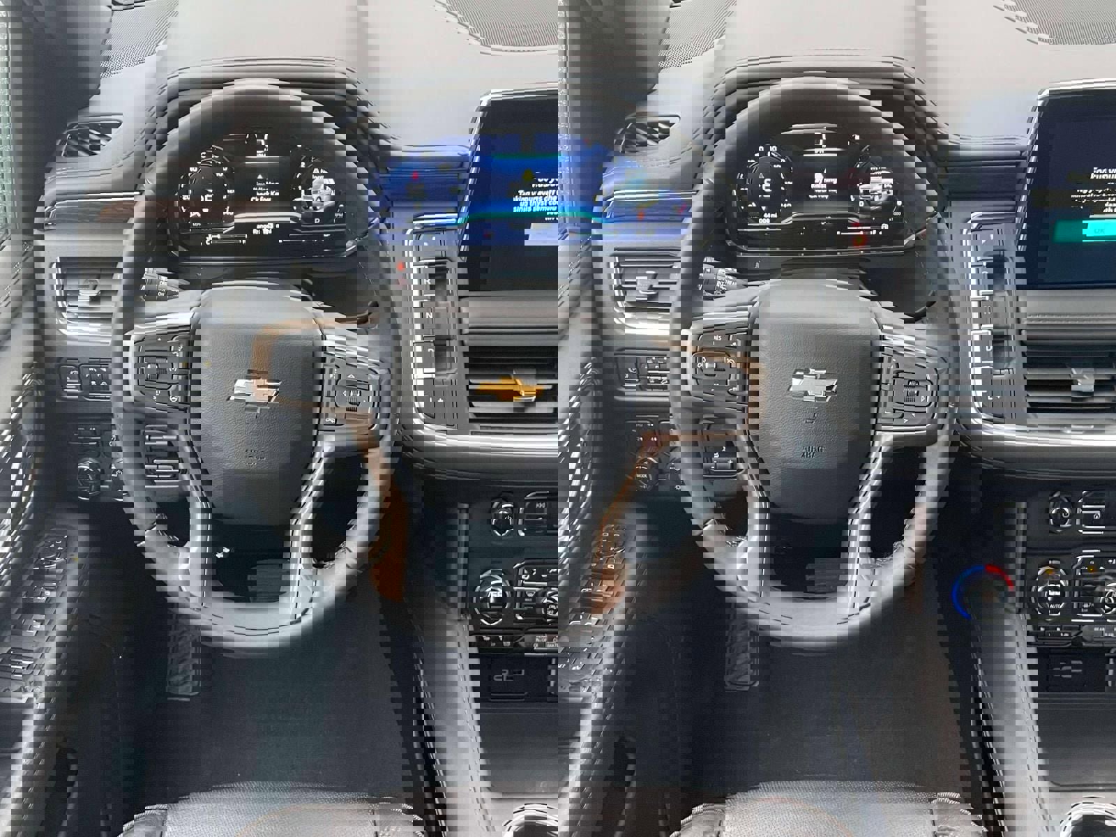 Used 2023 Chevrolet Tahoe High Country AWD/4WD image 14