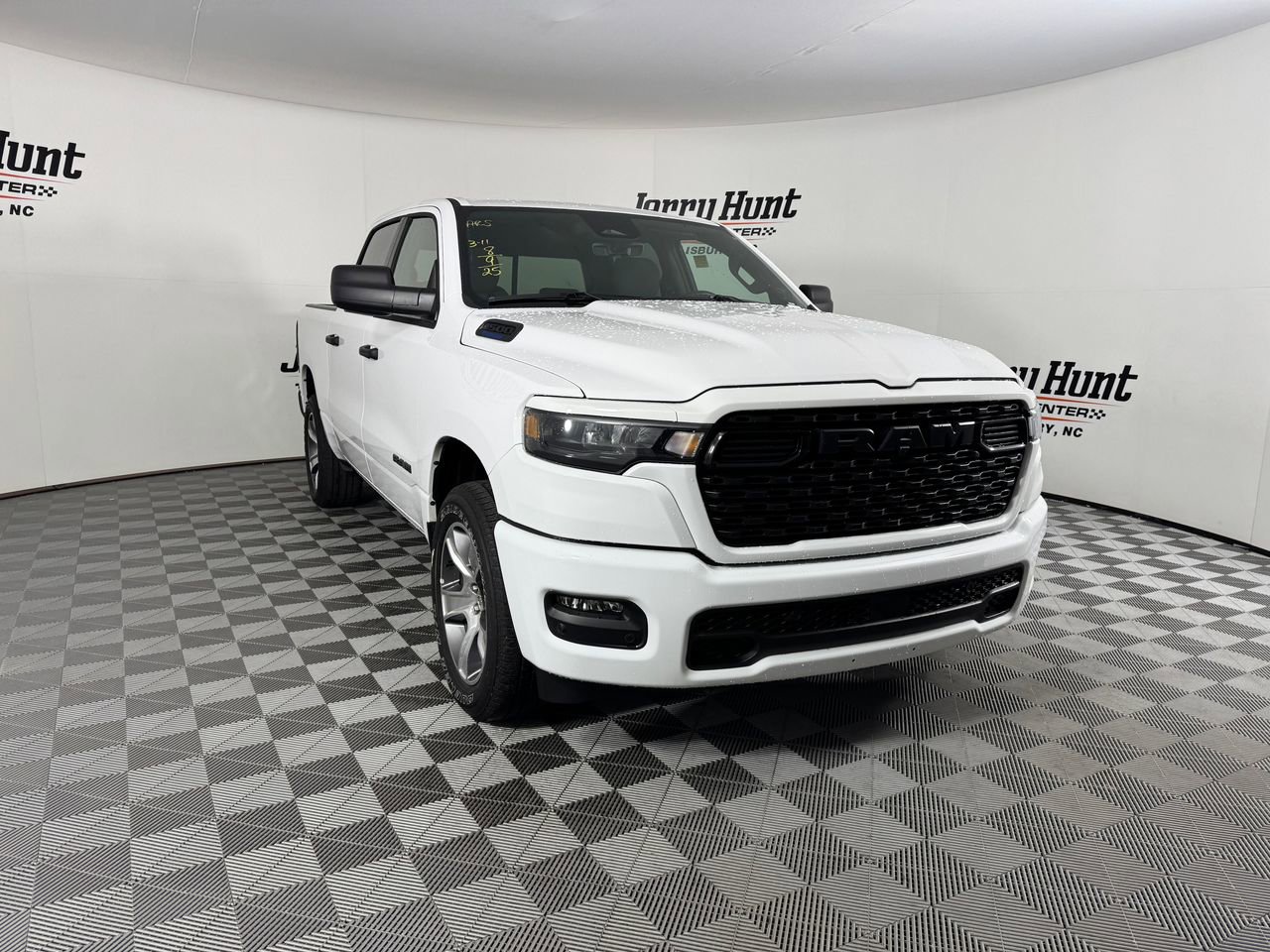 Used 2025 RAM 1500 Tradesman image 7