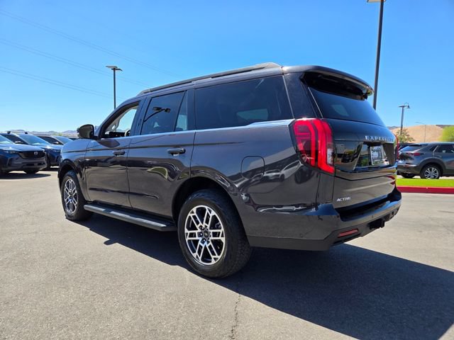 Used 2025 Ford Expedition Active AWD/4WD image 4