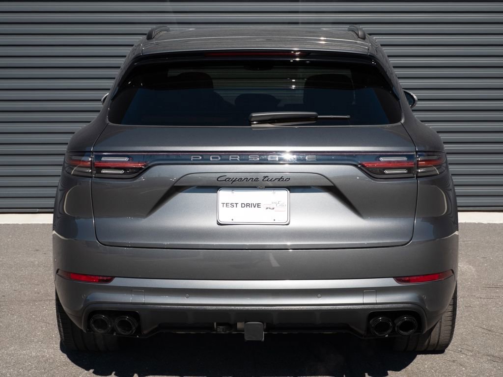 Certified 2023 Porsche Cayenne Turbo AWD/4WD image 30