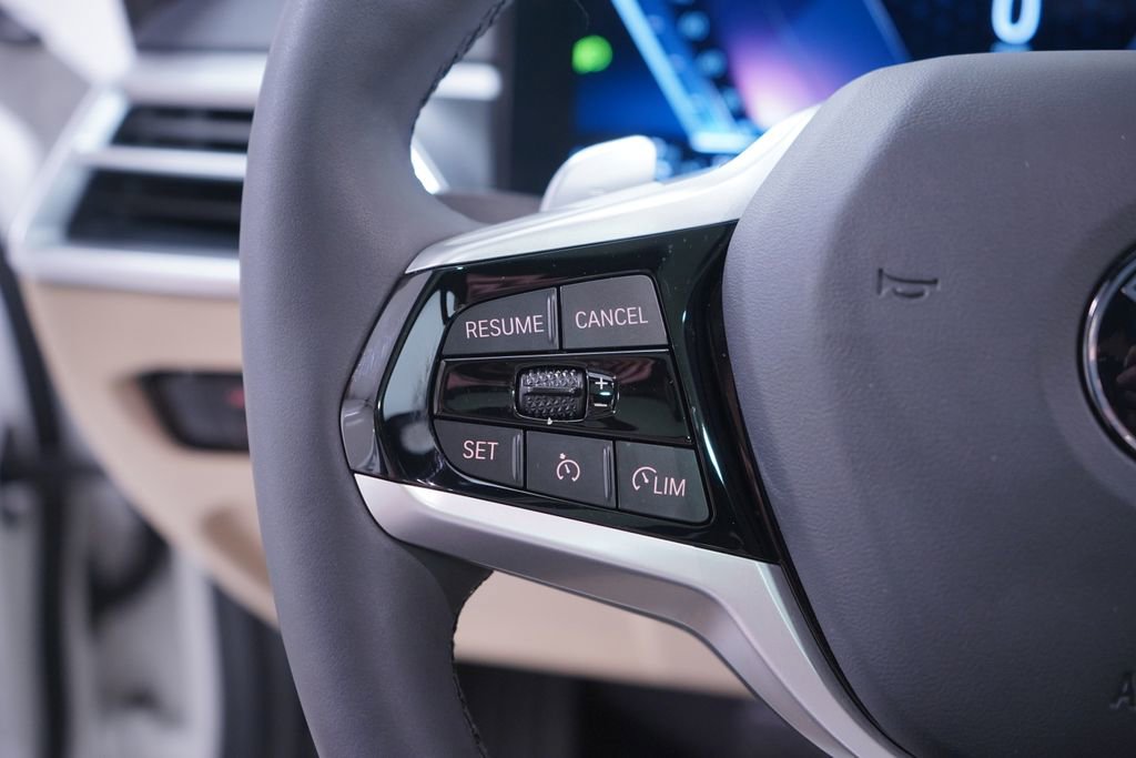 Used 2025 BMW 330i xDrive Sedan image 20