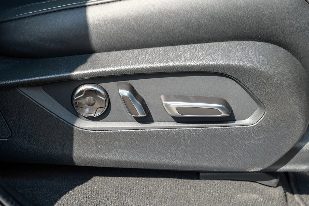 Used 2023 Acura MDX SH-AWD w/ Technology Package image 41