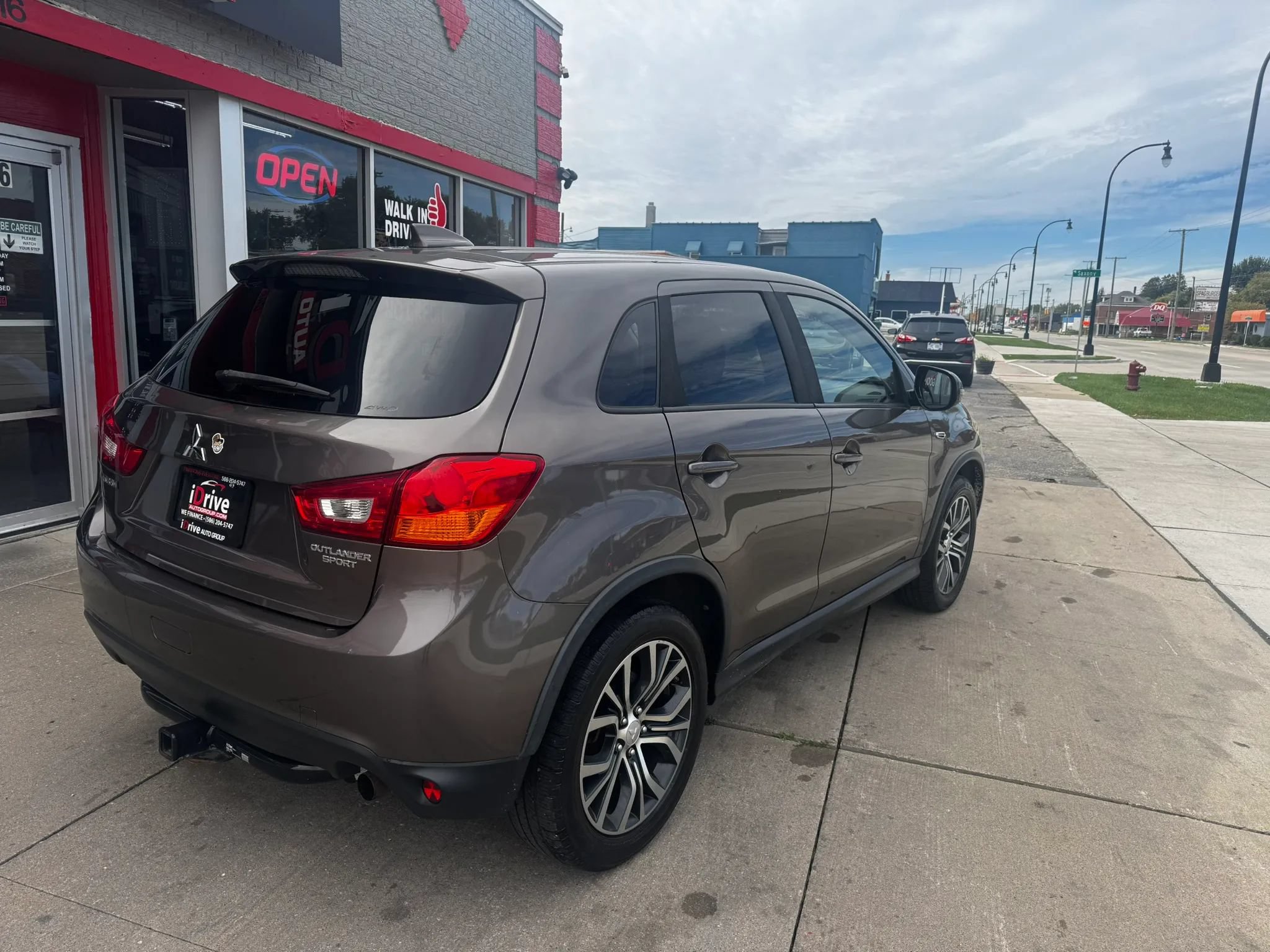 Used 2017 Mitsubishi Outlander Sport ES AWD/4WD image 9