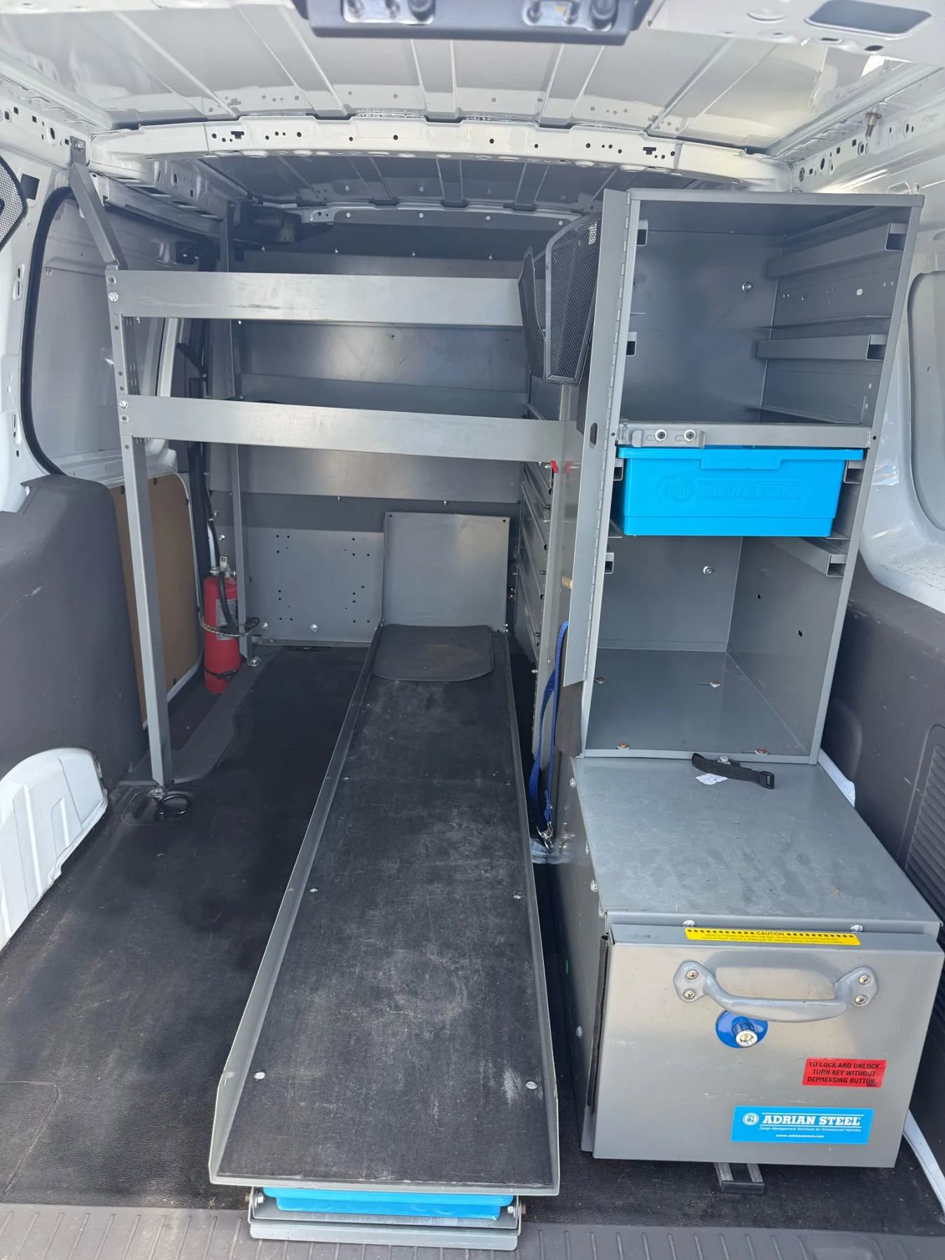 Used 2020 Ford Transit Connect XL image 11