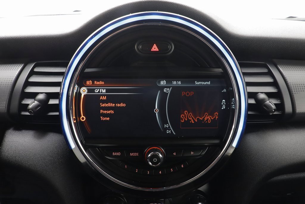 Used 2018 MINI Cooper Convertible image 9