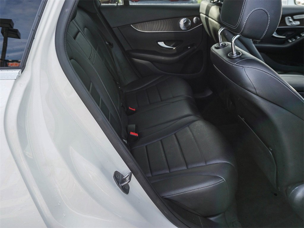 Used 2019 Mercedes-Benz GLC 350e 4MATIC image 12