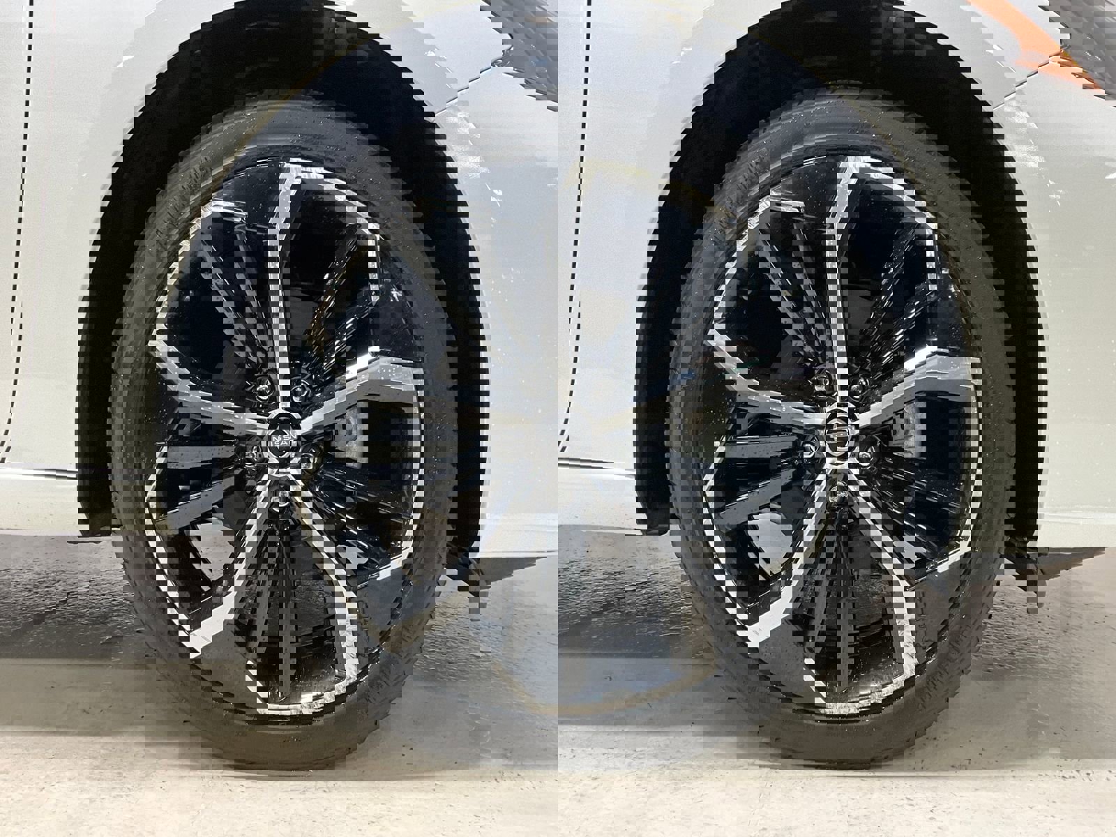 Used 2024 Nissan Altima 2.5 SR image 8