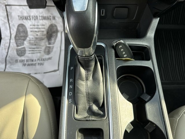 Used 2018 Ford Escape Titanium image 16