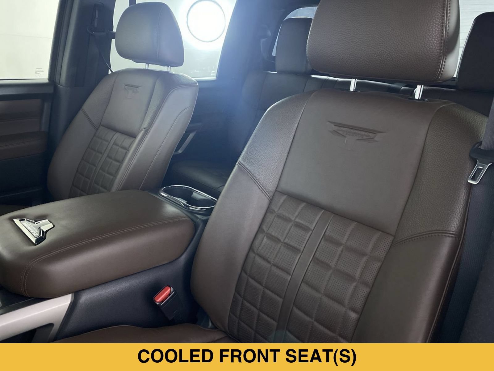 Used 2022 Nissan Titan Platinum Reserve w/ Moonroof Package AWD/4WD image 12