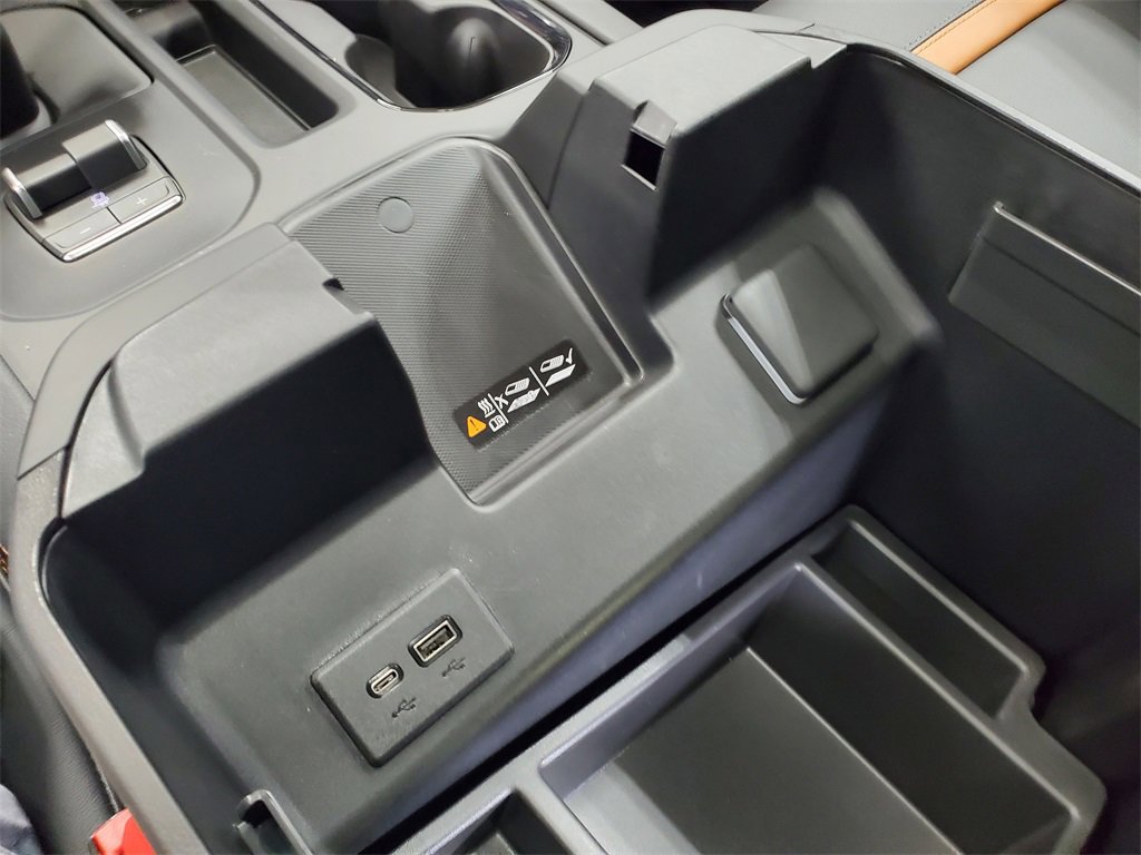 New 2026 GMC Sierra 1500 AT4 w/ AT4 Premium Package image 30
