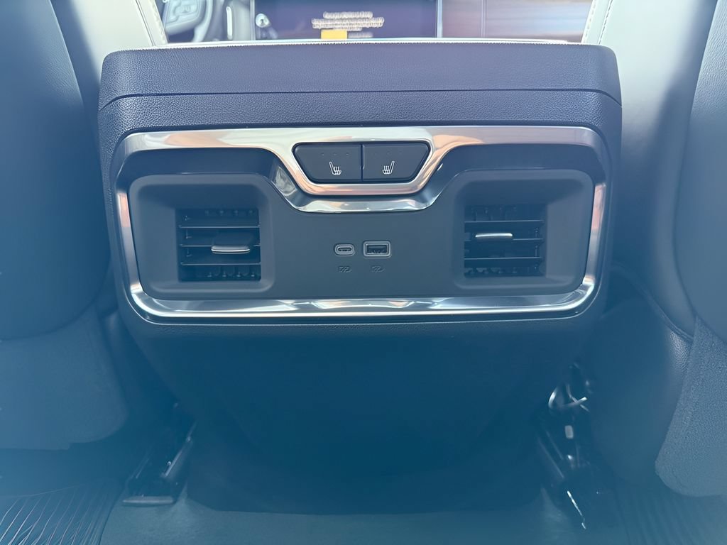 New 2026 GMC Sierra 2500 Denali Ultimate AWD/4WD image 31