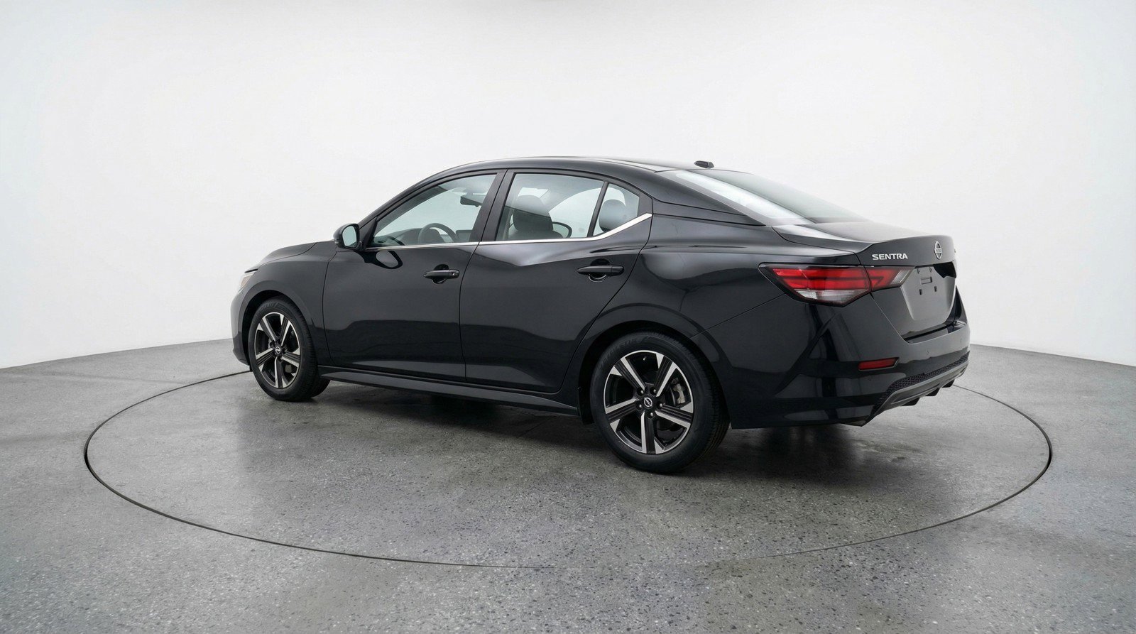 Used 2025 Nissan Sentra SV FWD image 6