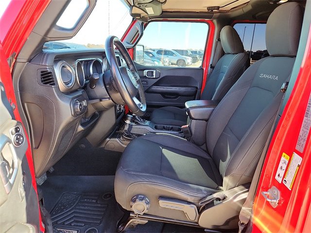 Used 2018 Jeep Wrangler Unlimited Sahara image 11