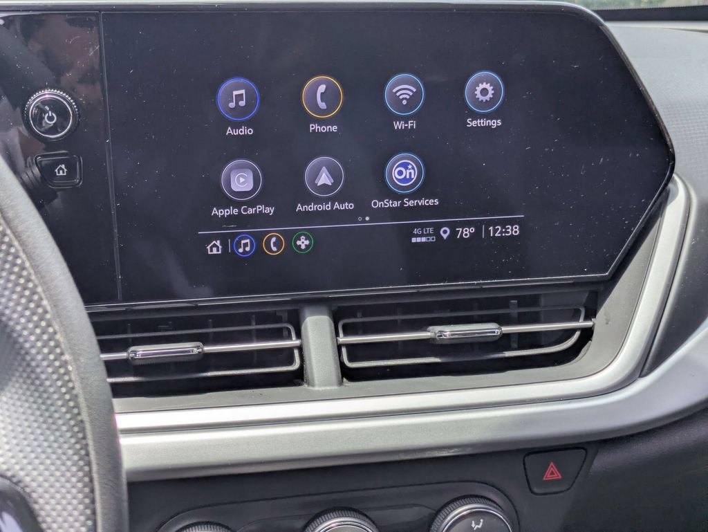 Used 2025 Chevrolet Trax LS FWD image 21