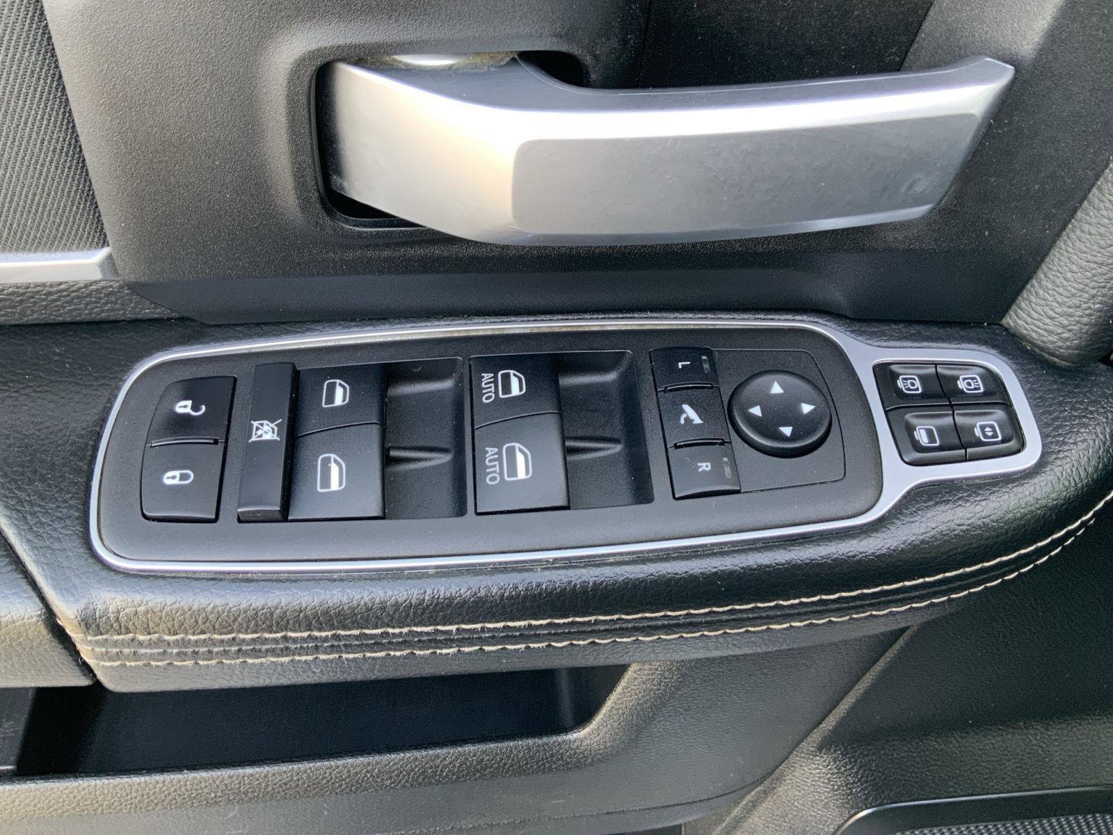 Used 2024 RAM 2500 Big Horn image 21