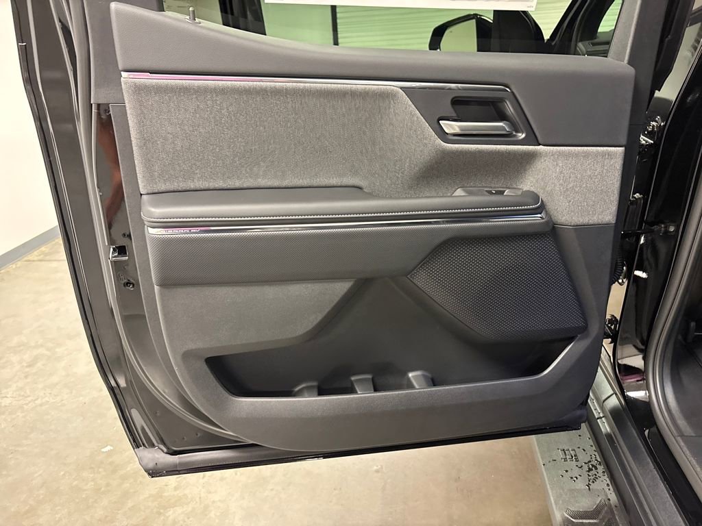 New 2026 GMC Sierra EV Elevation image 30