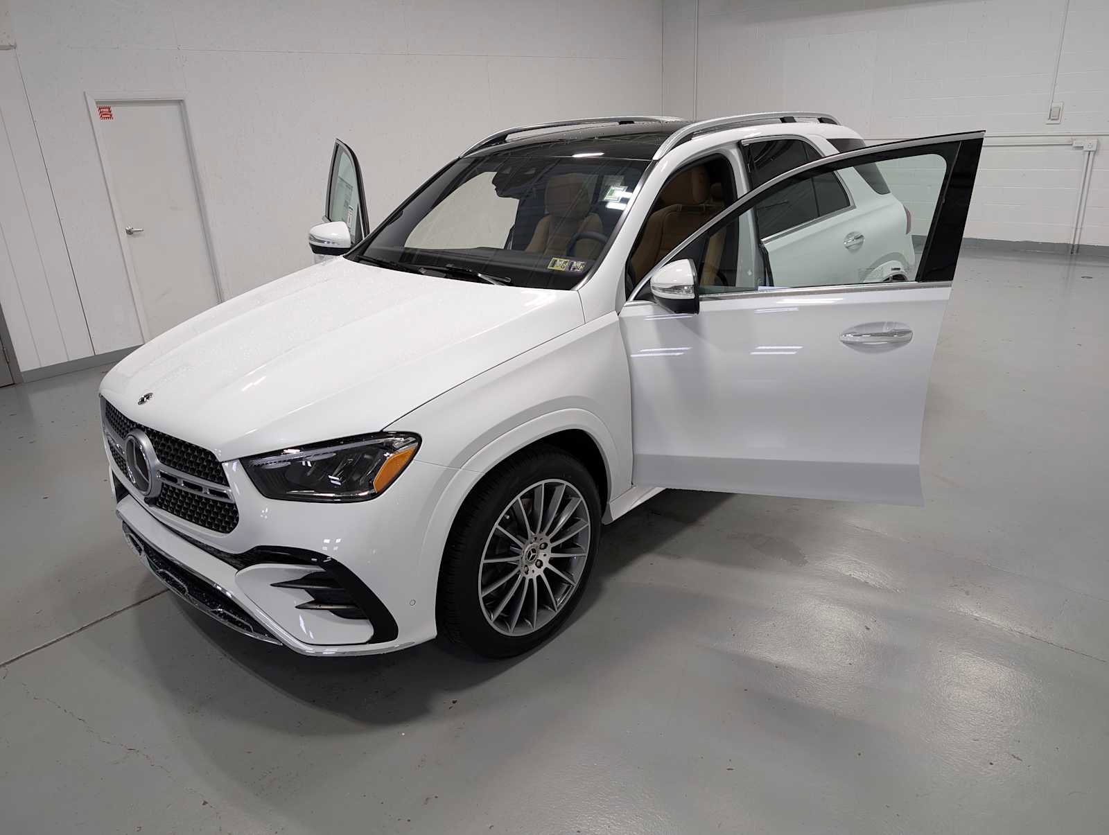 New 2026 Mercedes-Benz GLE 450 4MATIC image 14