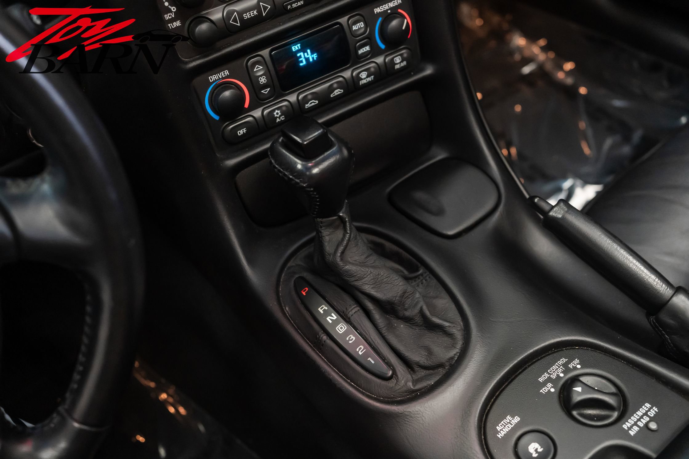 Used 2001 Chevrolet Corvette Convertible w/ Preferred Equipment Group2 image 45