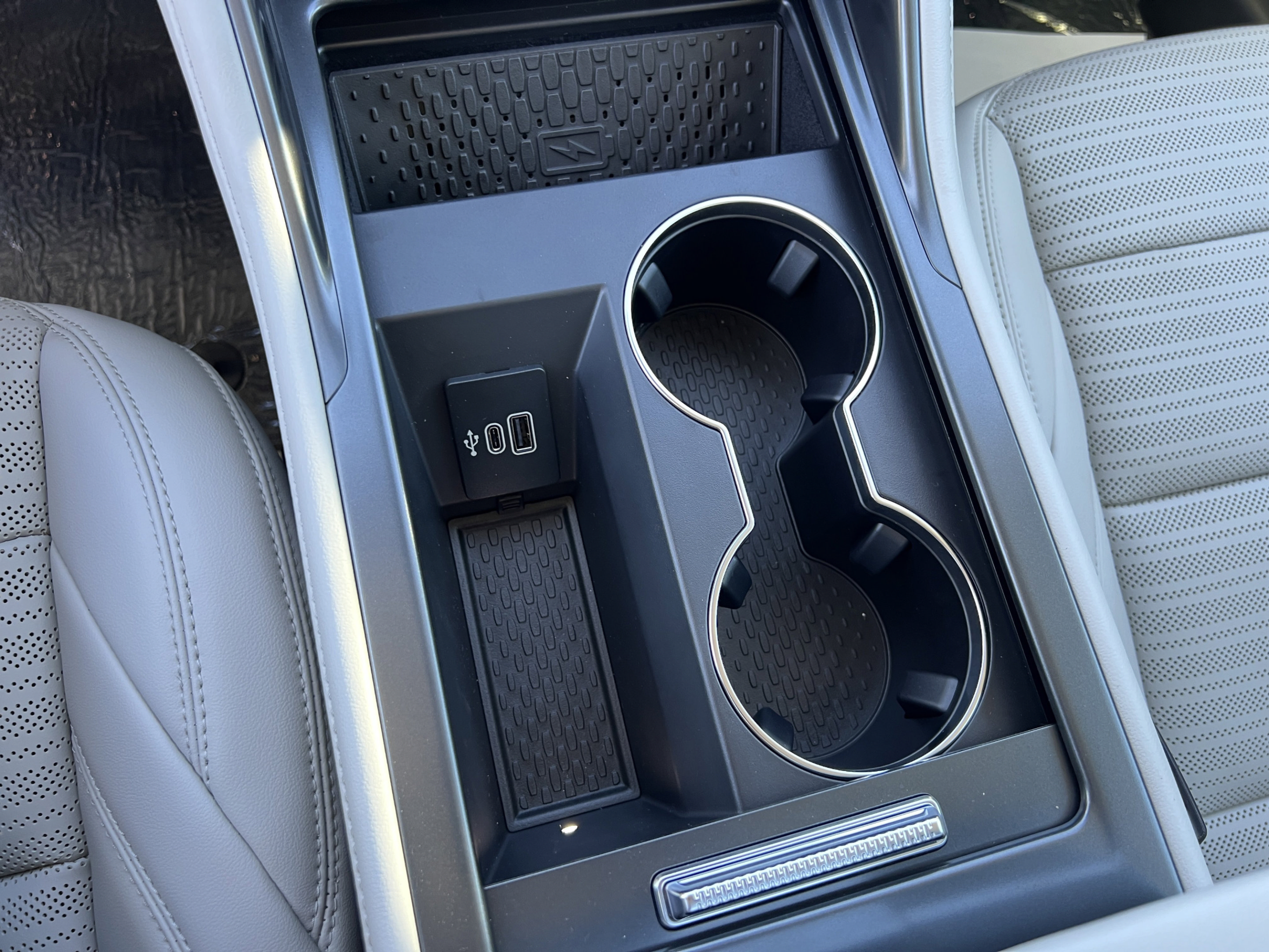 New 2026 Lincoln Nautilus Reserve AWD/4WD image 18