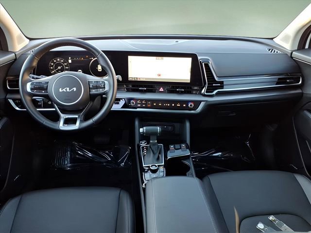Used 2025 Kia Sportage SX image 18