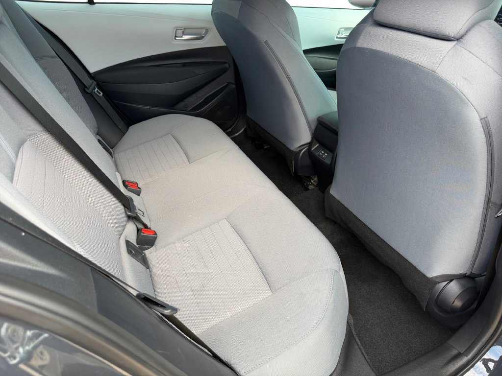 Used 2026 Toyota Corolla SE FWD image 17