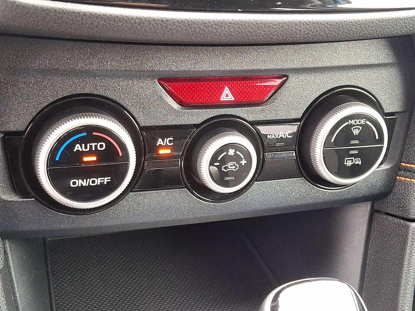 Certified 2021 Subaru Crosstrek 2.0i Premium w/ Popular Package #3 image 16