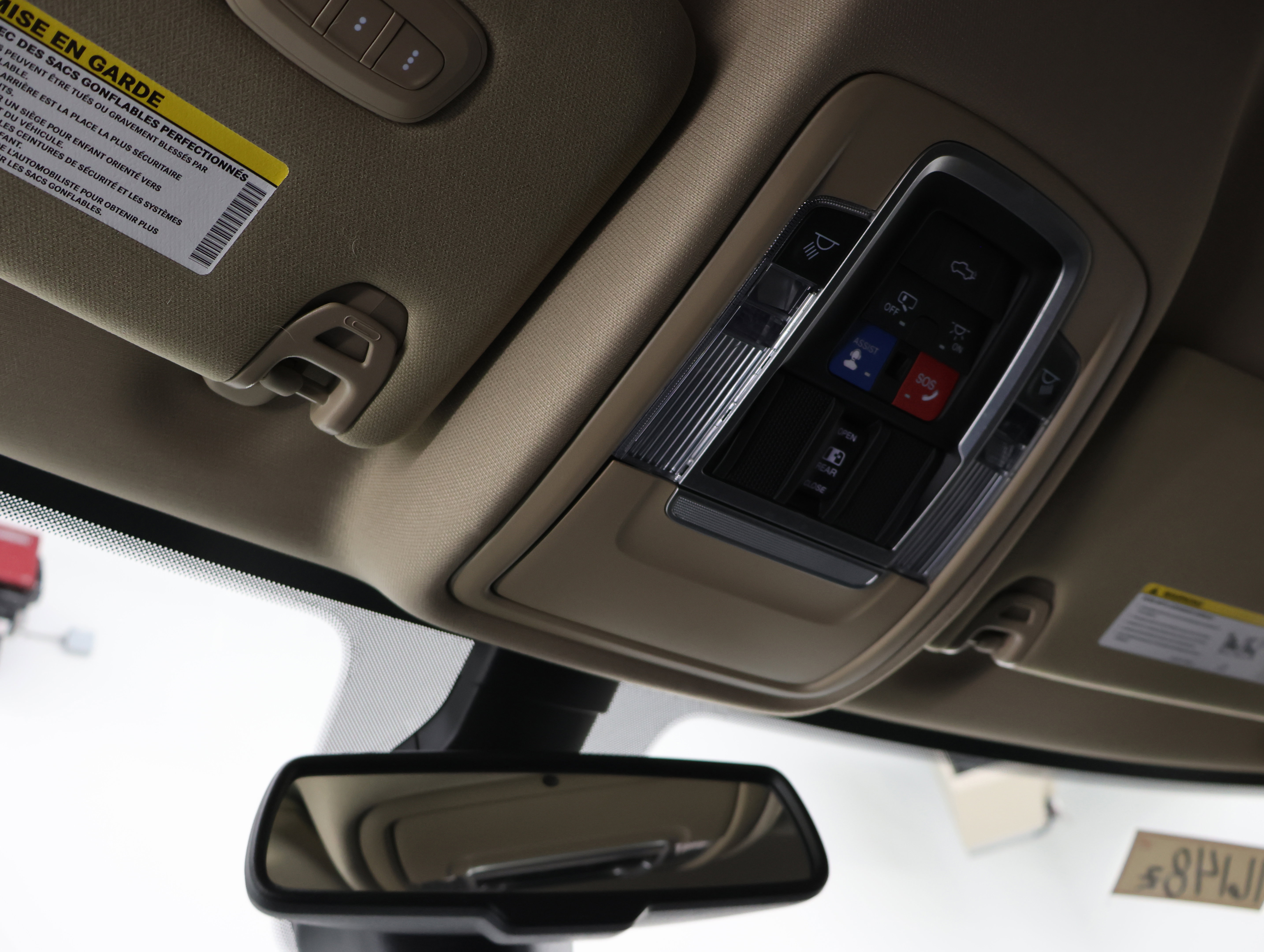 Used 2022 RAM 2500 Laramie AWD/4WD image 12
