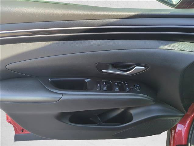Used 2023 Hyundai Tucson SEL FWD image 12