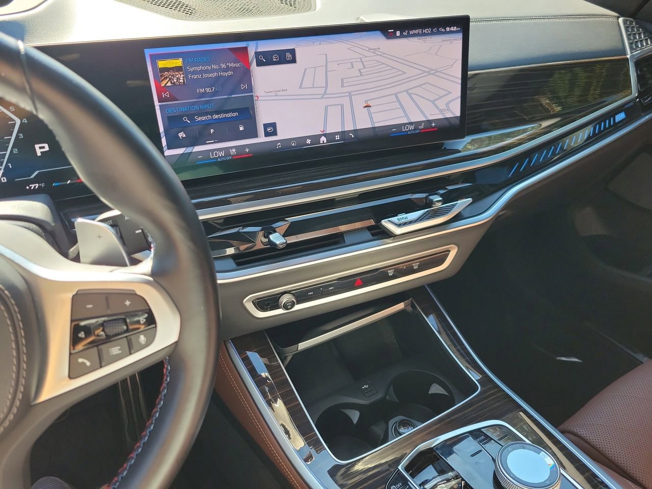 Used 2024 BMW X5 M60i AWD/4WD image 23