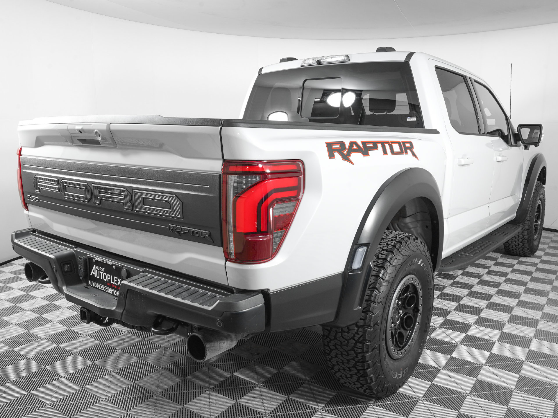 Used 2025 Ford F150 Raptor AWD/4WD image 5