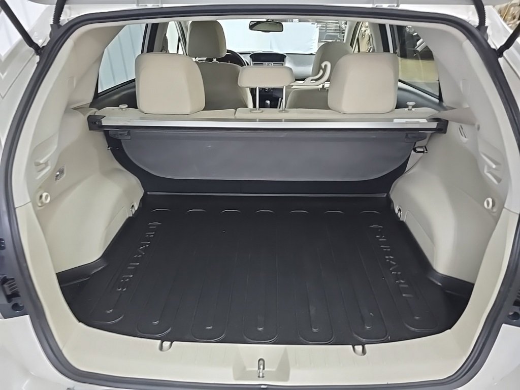 Used 2014 Subaru Crosstrek 2.0i Premium image 11