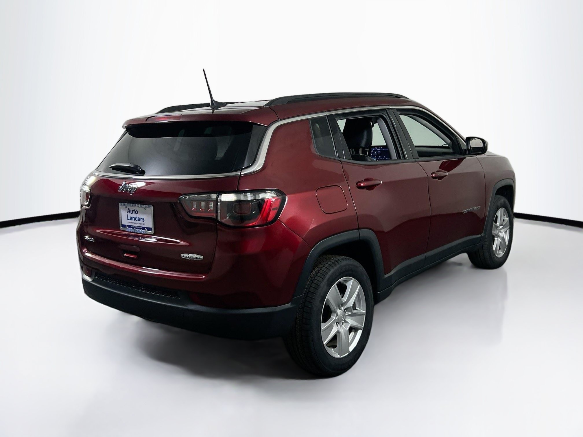 Used 2022 Jeep Compass Latitude w/ Convenience Group AWD/4WD image 5