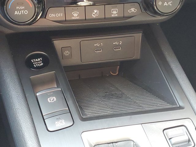 Certified 2026 Nissan Kicks SV FWD image 17