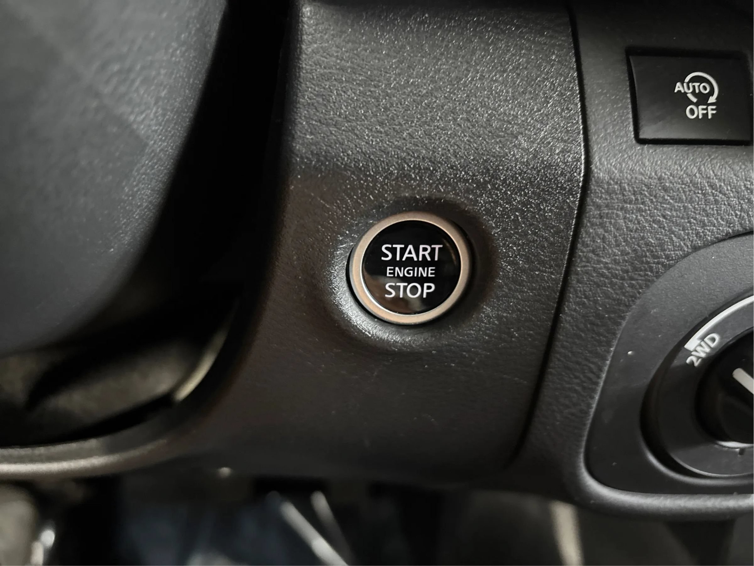 Used 2025 Nissan Frontier S AWD/4WD image 36