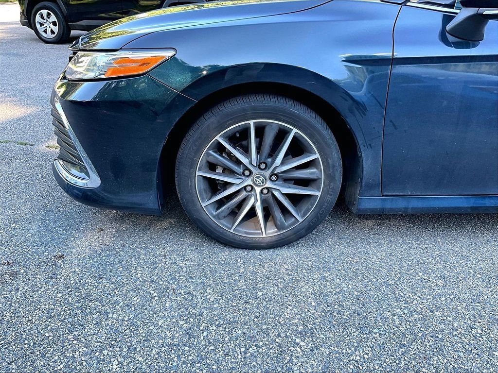 Used 2021 Toyota Camry XLE w/ Carpet Mat Package (TMS) AWD/4WD image 7