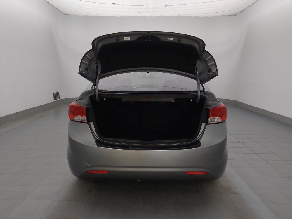 Used 2013 Hyundai Elantra GLS w/ Preferred Pkg image 29