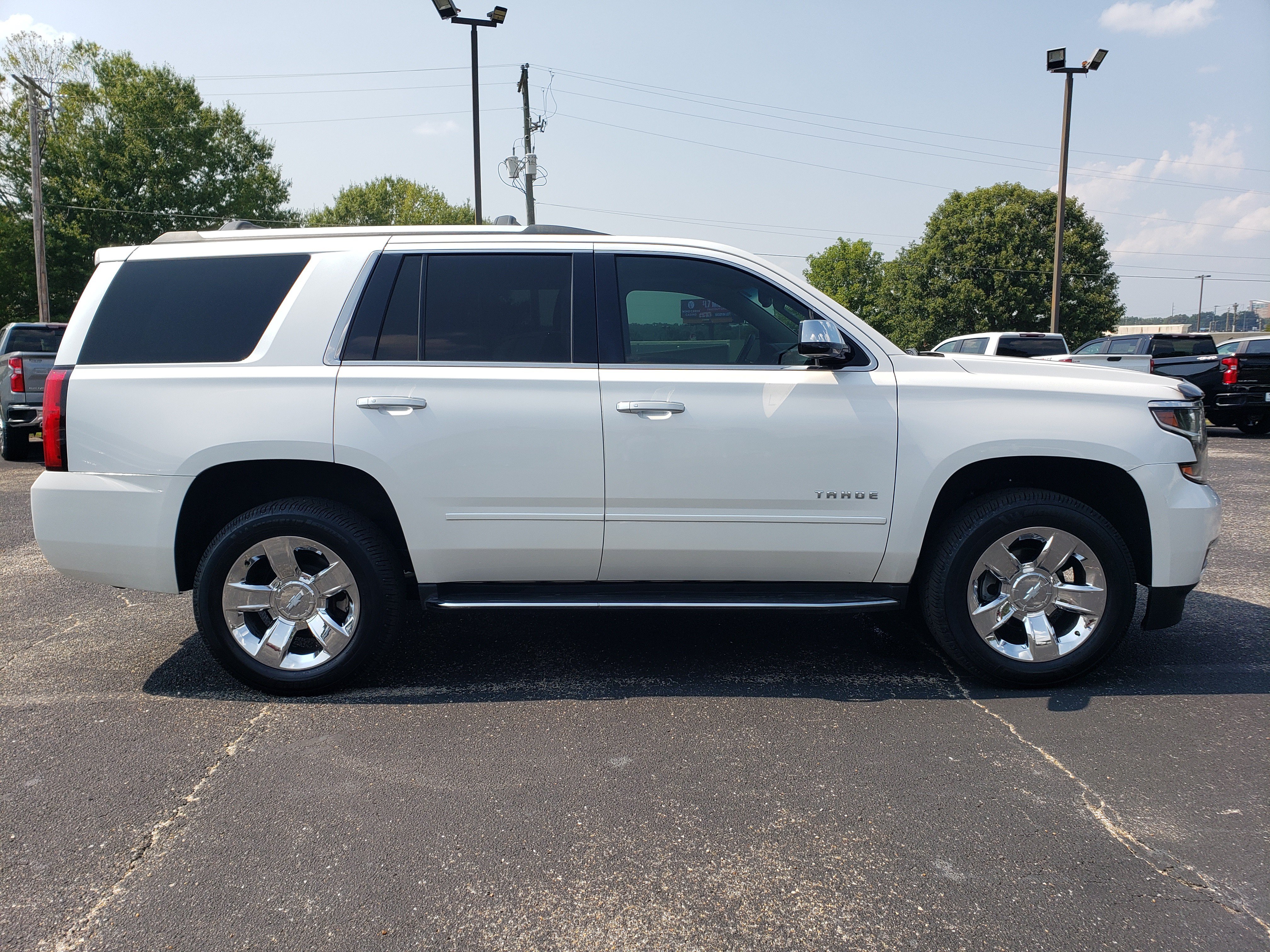 Used 2018 Chevrolet Tahoe Premier RWD image 6