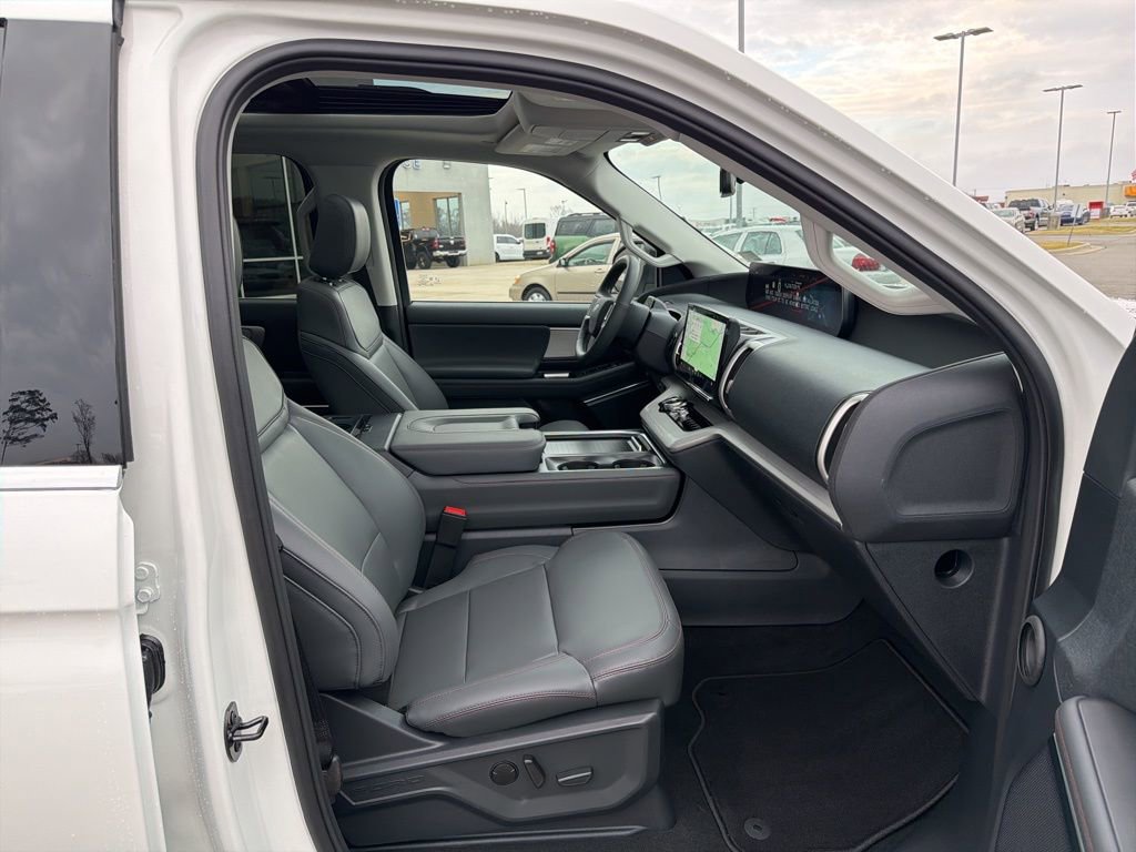 New 2025 Ford Expedition Max Active image 21