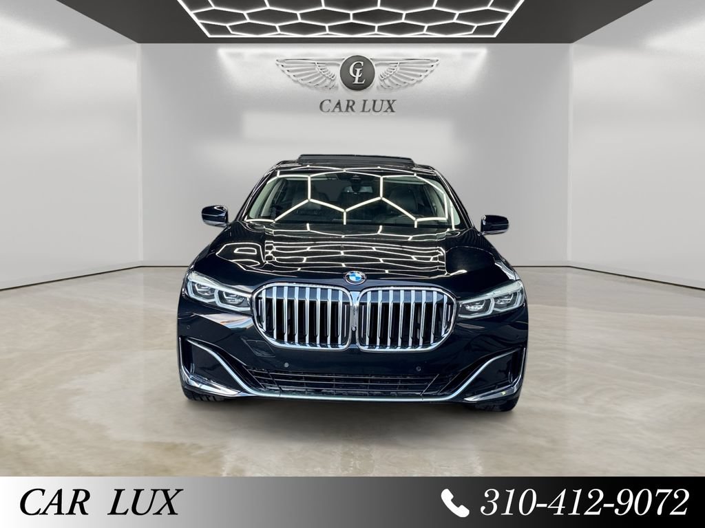 Used 2020 BMW 740i w/ Premium Package RWD image 8