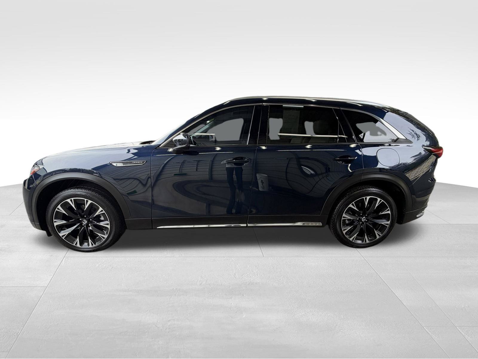 Used 2024 MAZDA CX-90 Plug-In Hybrid w/ Premium Plus AWD/4WD image 9