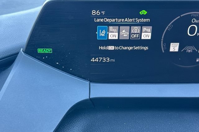 Used 2023 Toyota Prius XLE FWD image 30