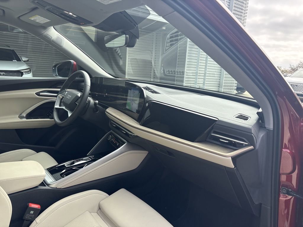 Certified 2025 Audi Q5 Premium Plus w/ Premium Plus image 15