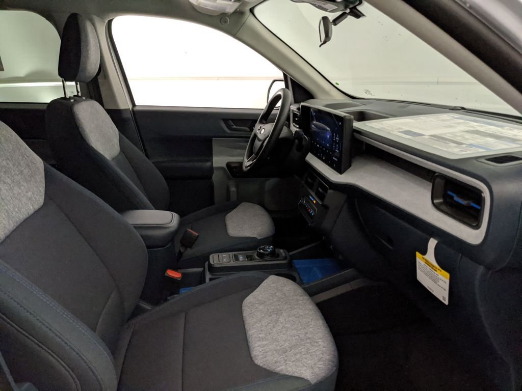 New 2026 Ford Maverick XLT image 26