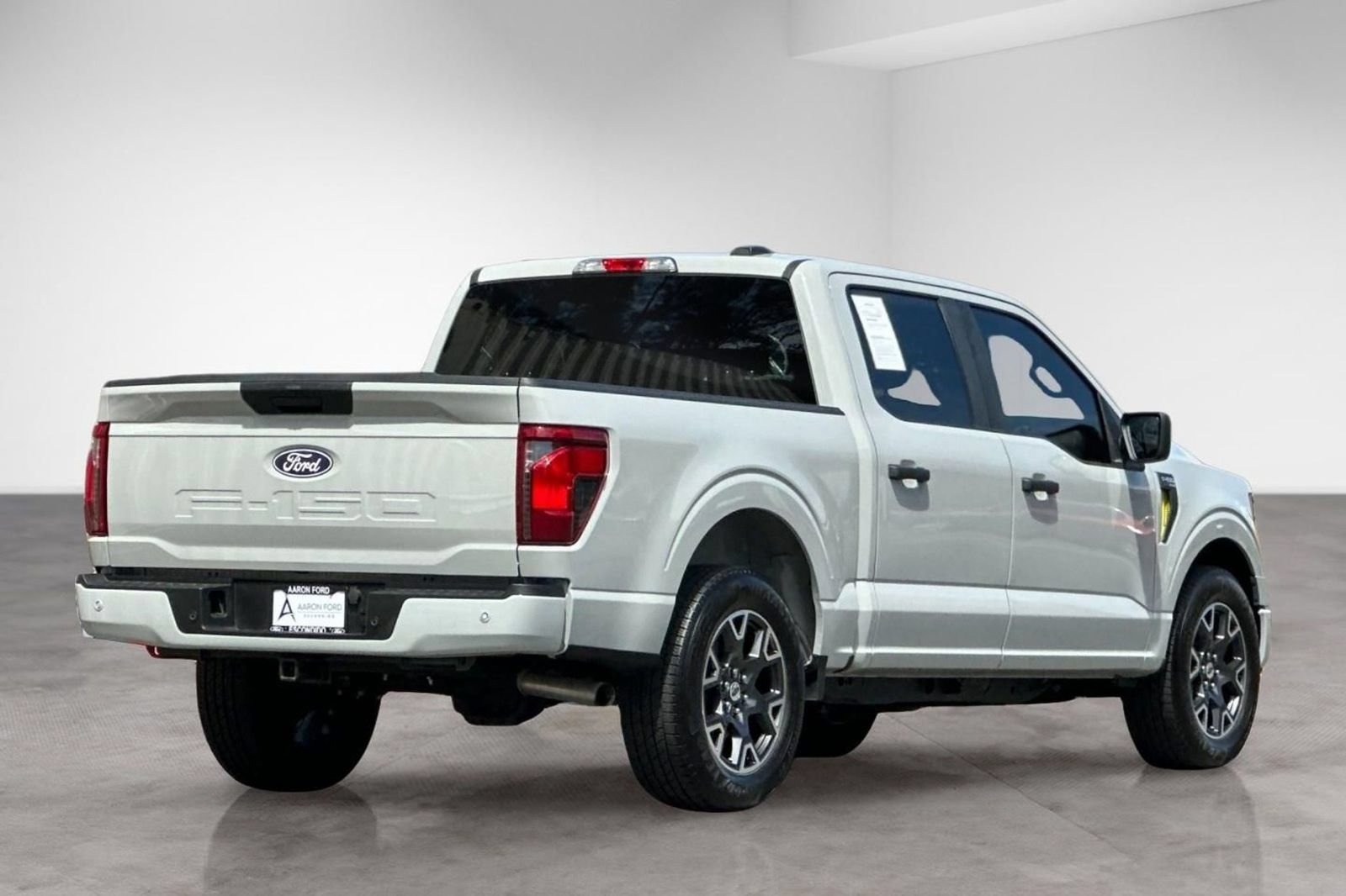 Used 2024 Ford F150 STX RWD image 5