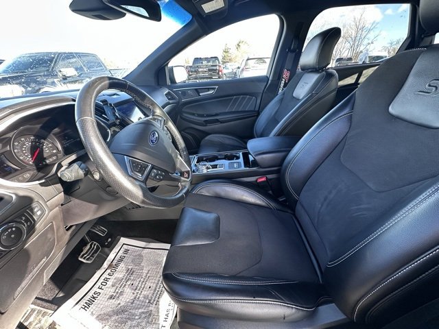 Used 2019 Ford Edge ST w/ Convenience Package image 12