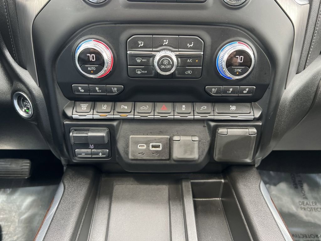 Used 2020 GMC Sierra 3500 Denali w/ Denali Ultimate Package AWD/4WD image 29