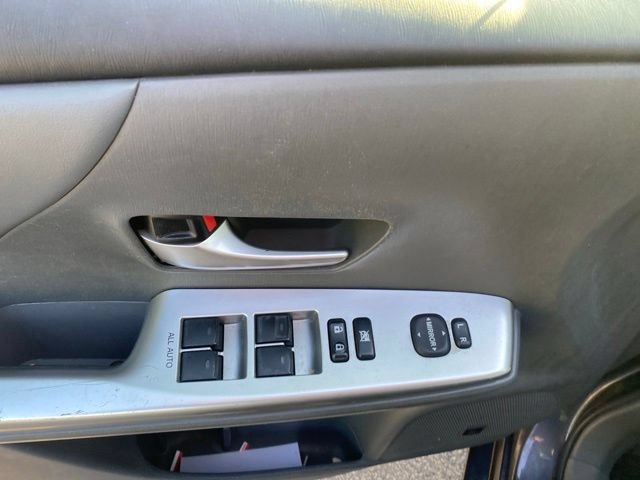 Used 2012 Toyota Prius V Five FWD image 16